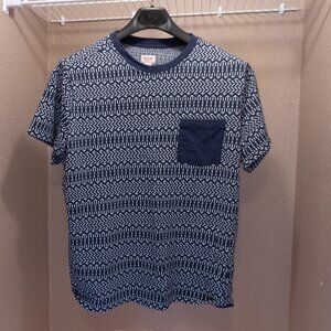 Mossimo Supply Co. XL Blue & White Zig Zag Pattern Pocket T-Shirt